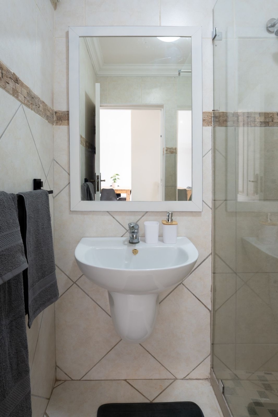 2 Bedroom Property for Sale in Jeffreys Bay Central Eastern Cape